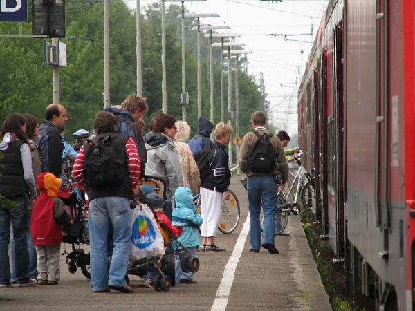 080615o7-5195-146138-freizeitverkehr-regen.jpg